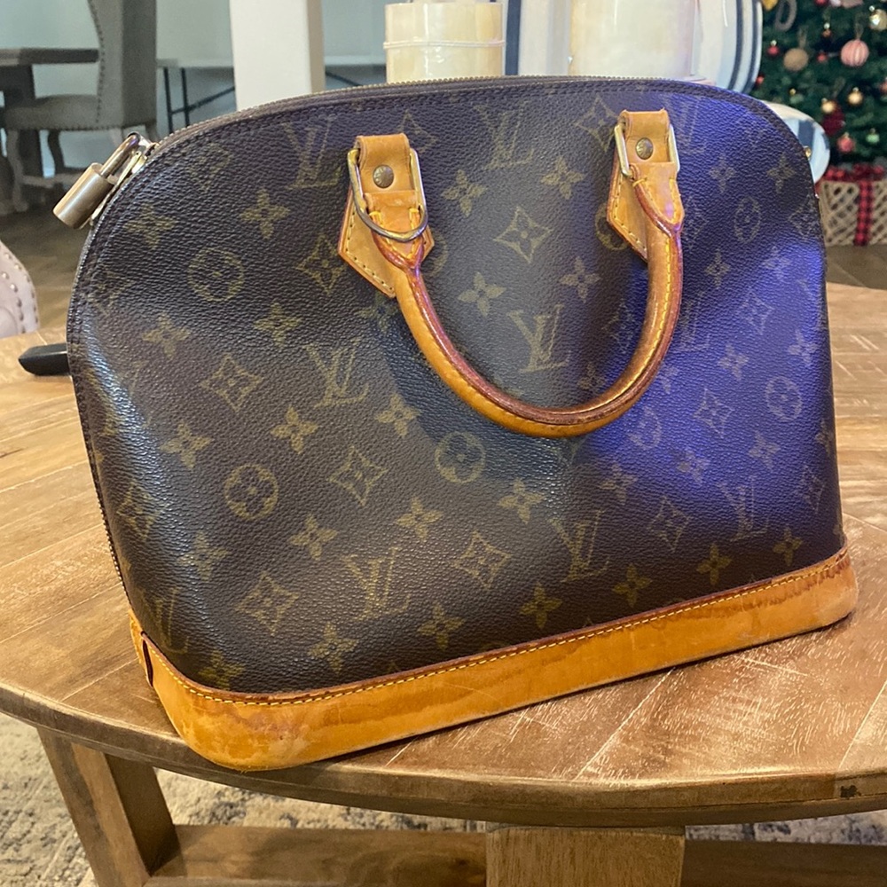 Monogram Alma PM